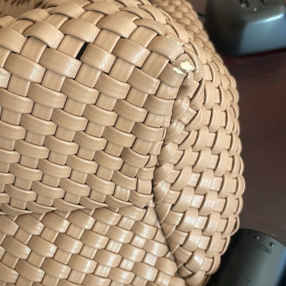 Vegan leaders woven tote with case- Tan - Picture 5 of 8